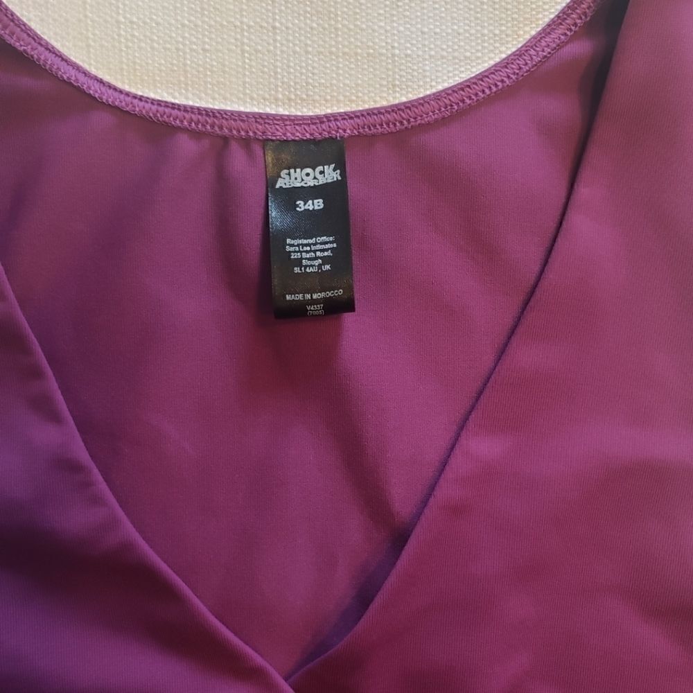 Shock Absorber Sport Bra   - Picture 9 of 11